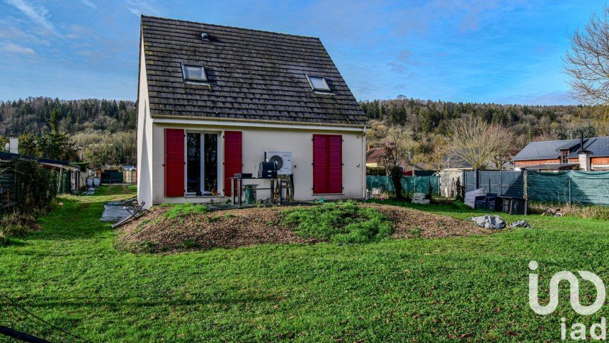 House 5 rooms of 82 m² in Bréval (78980)