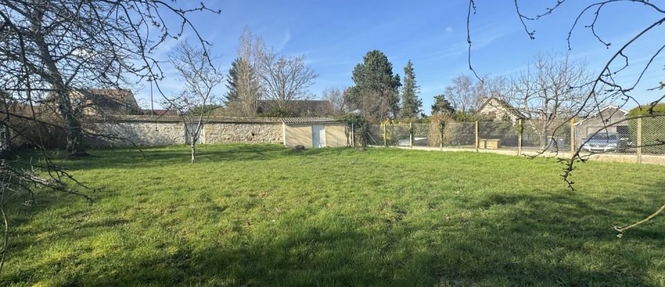 Land of 545 m² in Voulx (77940)