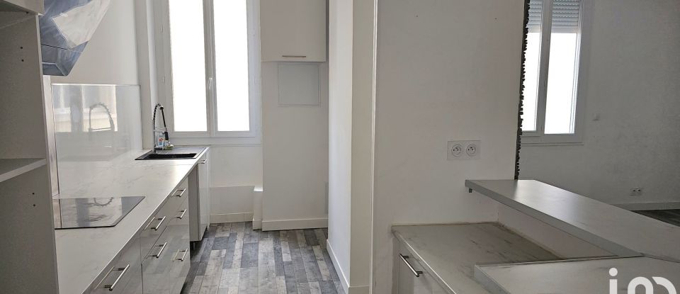 Appartement 4 pièces de 94 m² à Toulon (83000)