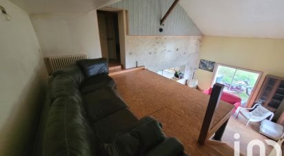 House 5 rooms of 169 m² in Parthenay (79200)