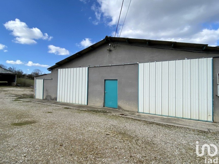 Bâtiment de 1 630 m² à Campagnac (12560)