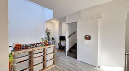 Appartement 3 pièces de 78 m² à Chevry-Cossigny (77173)