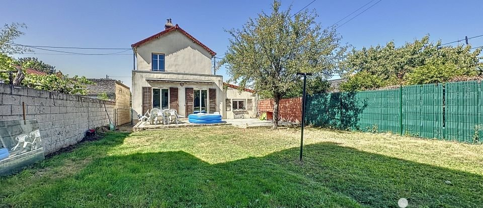 House 5 rooms of 82 m² in Montgeron (91230)