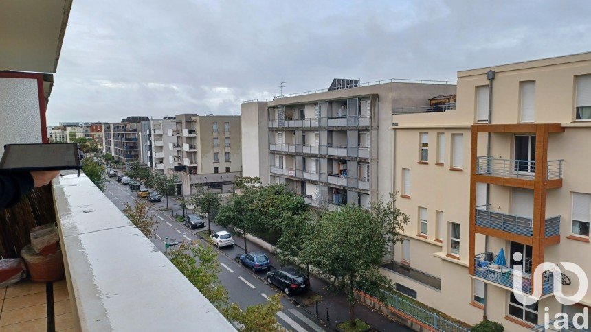 Apartment 2 rooms of 33 m² in Toulouse (31200)
