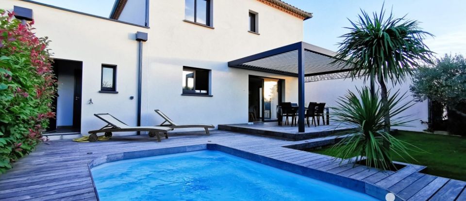 Architect house 4 rooms of 106 m² in Nages-et-Solorgues (30114)