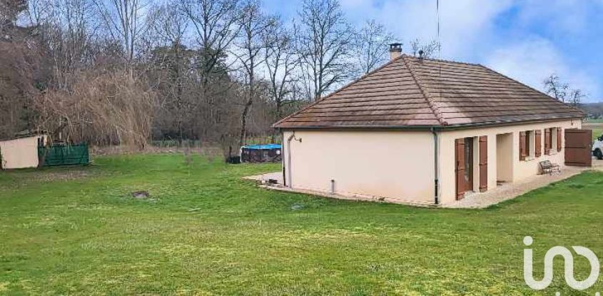 Maison traditionnelle 5 pièces de 112 m² à Fouchères (10260)