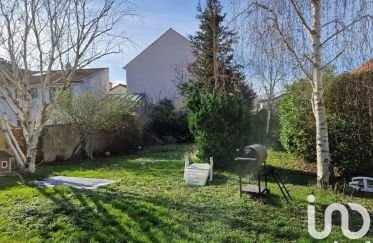 House 6 rooms of 120 m² in Champigny-sur-Marne (94500)
