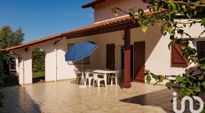 Traditional house 5 rooms of 120 m² in Anglet (64600)