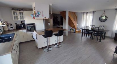 House 5 rooms of 112 m² in Mauperthuis (77120)