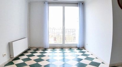 Apartment 3 rooms of 84 m² in Saint-Denis (93200)