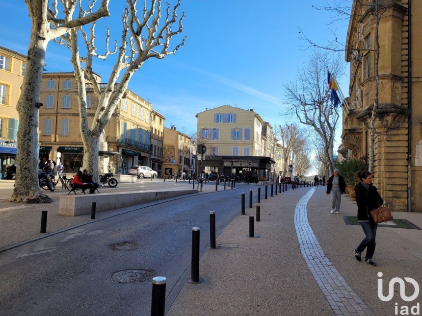 Retail property of 25 m² in Salon-de-Provence (13300)