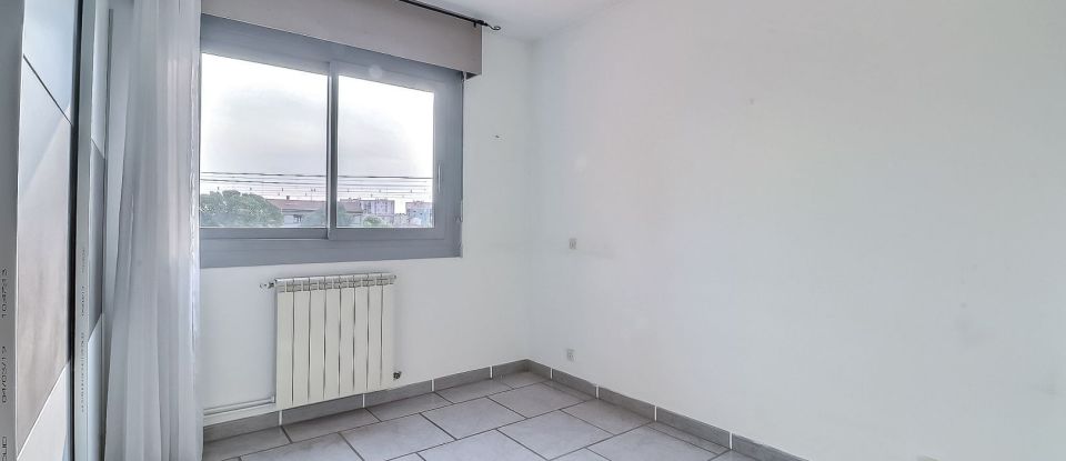 Appartement 3 pièces de 59 m² à Nîmes (30000)
