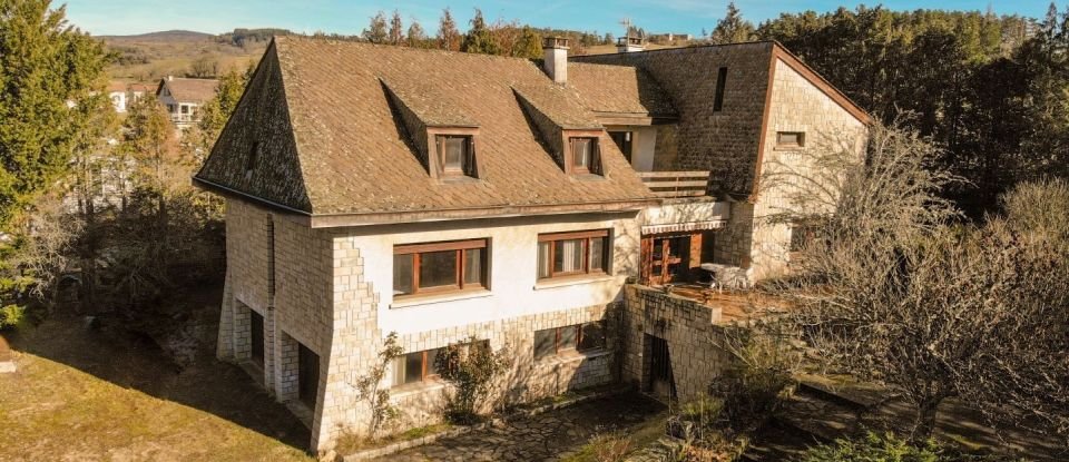 Mansion 11 rooms of 272 m² in Le Malzieu-Ville (48140)