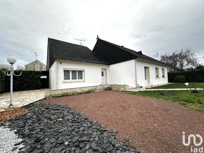Maison 6 pièces de 122 m² à Longué-Jumelles (49160)
