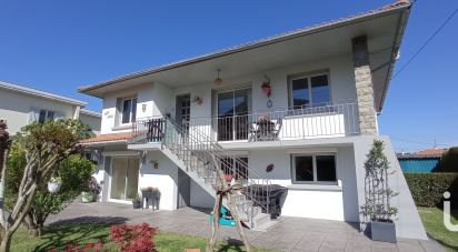 House 7 rooms of 160 m² in Anglet (64600)