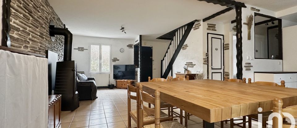 Maison 6 pièces de 125 m² à Nanteuil-le-Haudouin (60440)