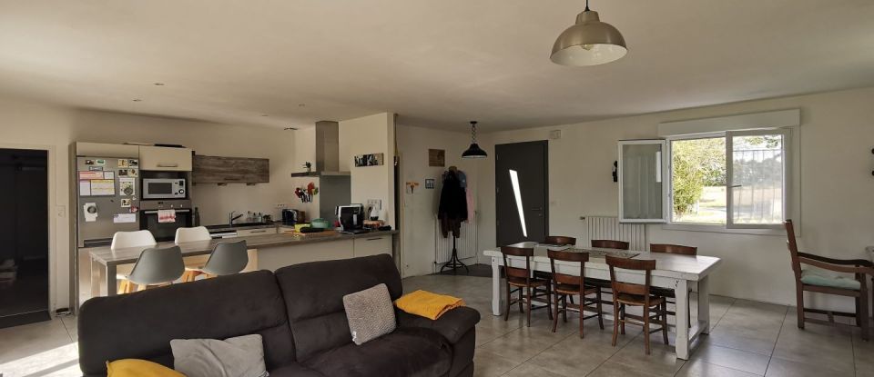 Maison 5 pièces de 104 m² à Bellevigny (85170)