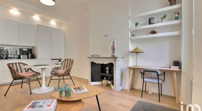 Appartement 3 pièces de 53 m² à Marseille (13007)