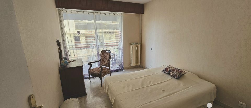 Appartement 3 pièces de 75 m² à Toulon (83000)