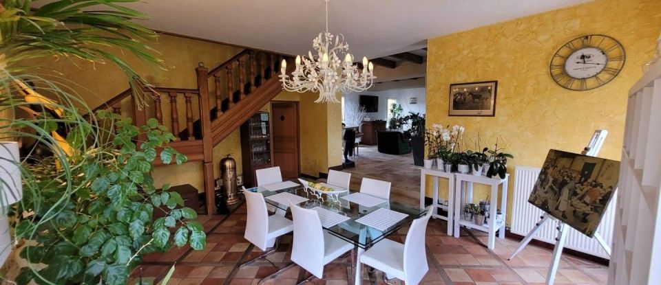 House 14 rooms of 480 m² in Mirambeau (17150)