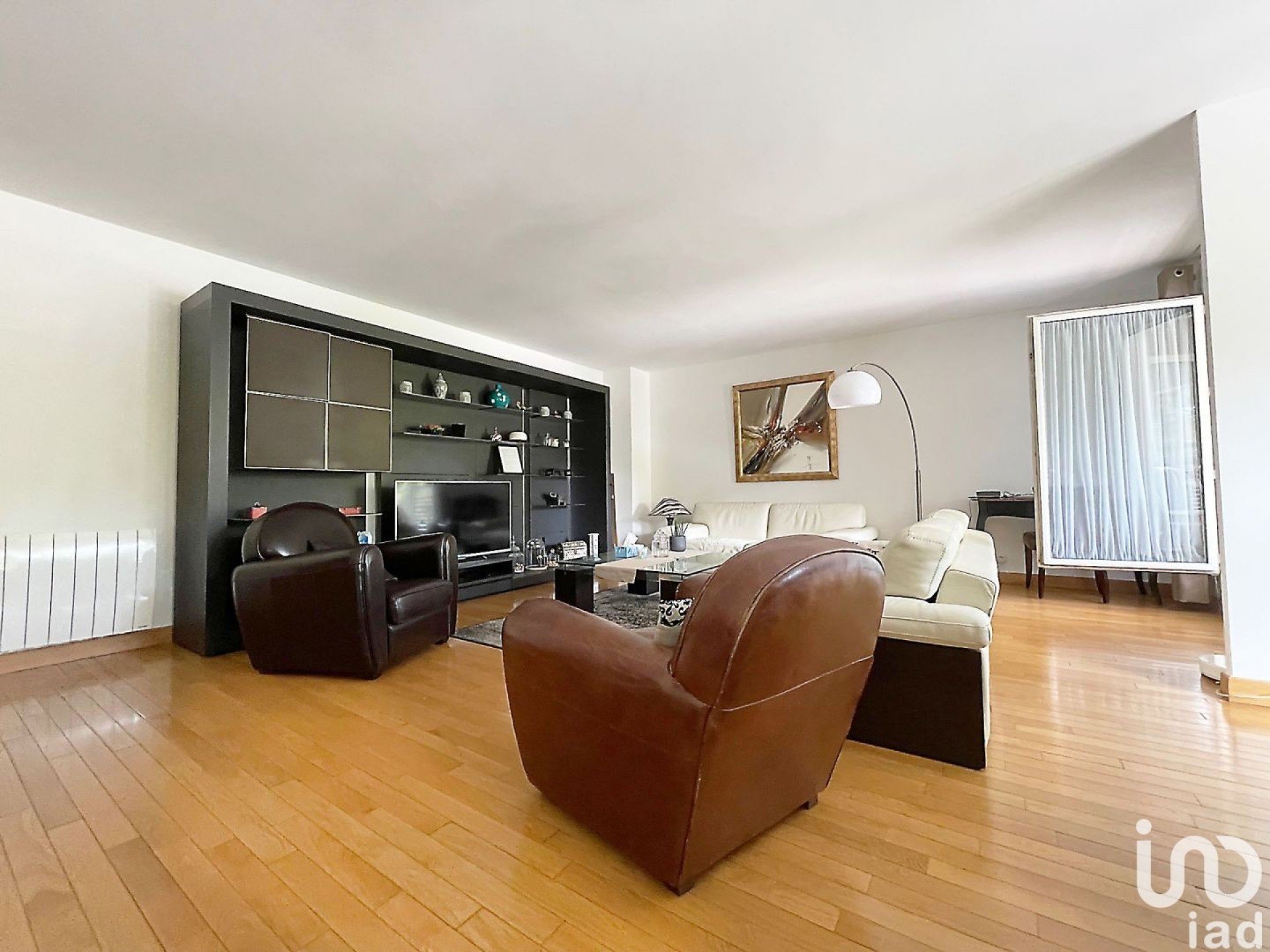 Appartement a louer paris-19e-arrondissement - 5 pièce(s) - 103 m2 - Surfyn