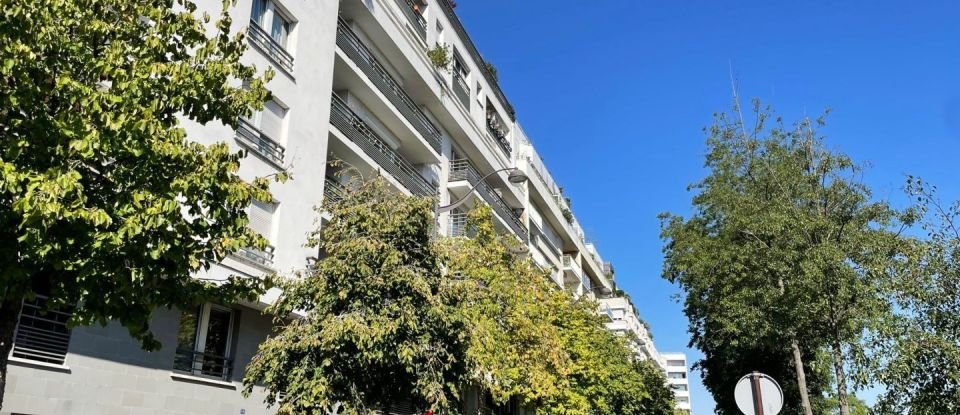 Appartement 5 pièces de 103 m² à Paris (75019)