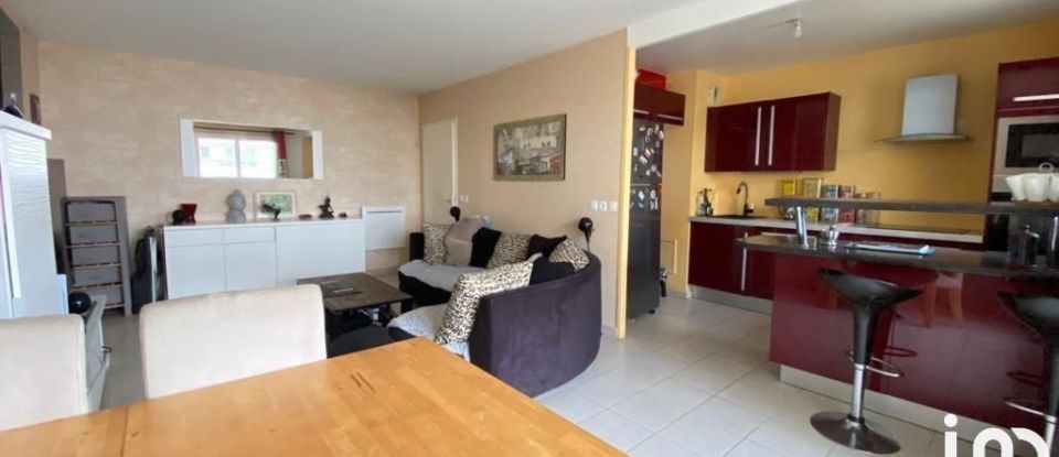 Apartment 4 rooms of 85 m² in Trappes (78190)