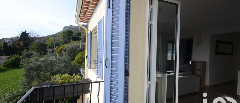 Apartment 2 rooms of 33 m² in Vence (06140)