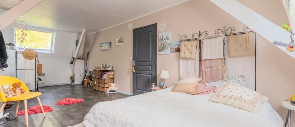 House 5 rooms of 150 m² in Ennetières-en-Weppes (59320)