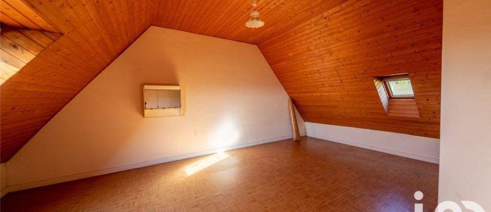 Maison traditionnelle 4 pièces de 97 m² à Brasparts (29190)