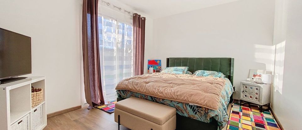 House 6 rooms of 154 m² in Villennes-sur-Seine (78670)
