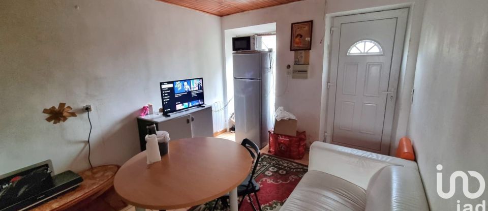 Appartement 3 pièces de 48 m² à Corbeil-Essonnes (91100)
