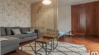 Apartment 1 room of 35 m² in Flins-sur-Seine (78410)