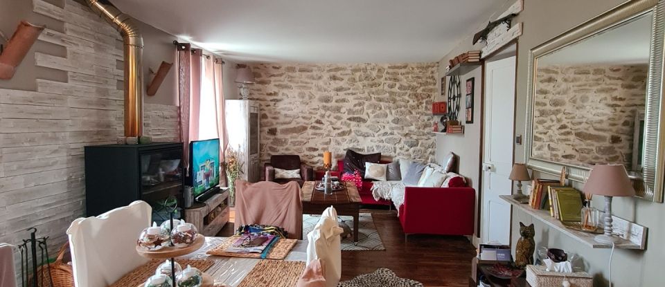 Maison de campagne 8 pièces de 131 m² à Bersac-sur-Rivalier (87370)