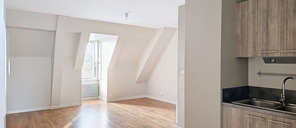 Apartment 3 rooms of 57 m² in Dinan (22100)