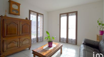 House 5 rooms of 68 m² in Puiseaux (45390)