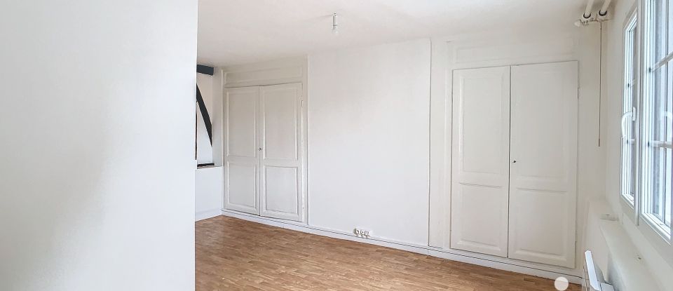 Town house 3 rooms of 80 m² in Rouen (76000)