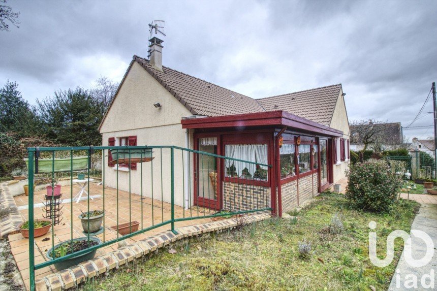 Traditional house 4 rooms of 85 m² in Signy-Signets (77640)