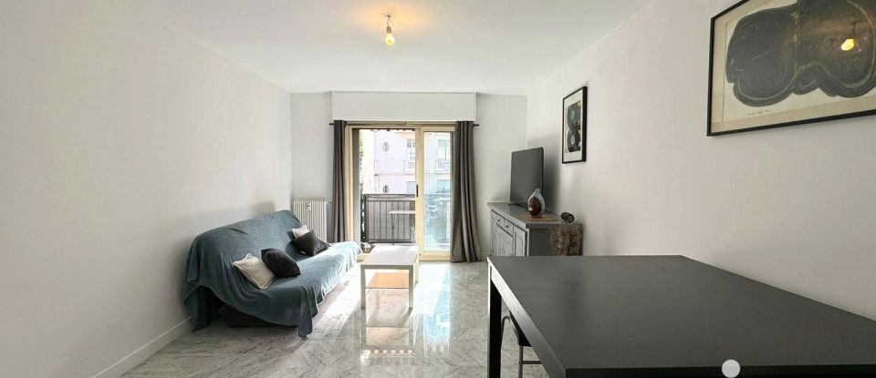 Apartment 3 rooms of 58 m² in Nice (06100)