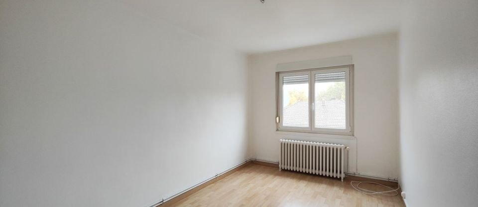 Apartment 5 rooms of 101 m² in Saint-Avold (57500)
