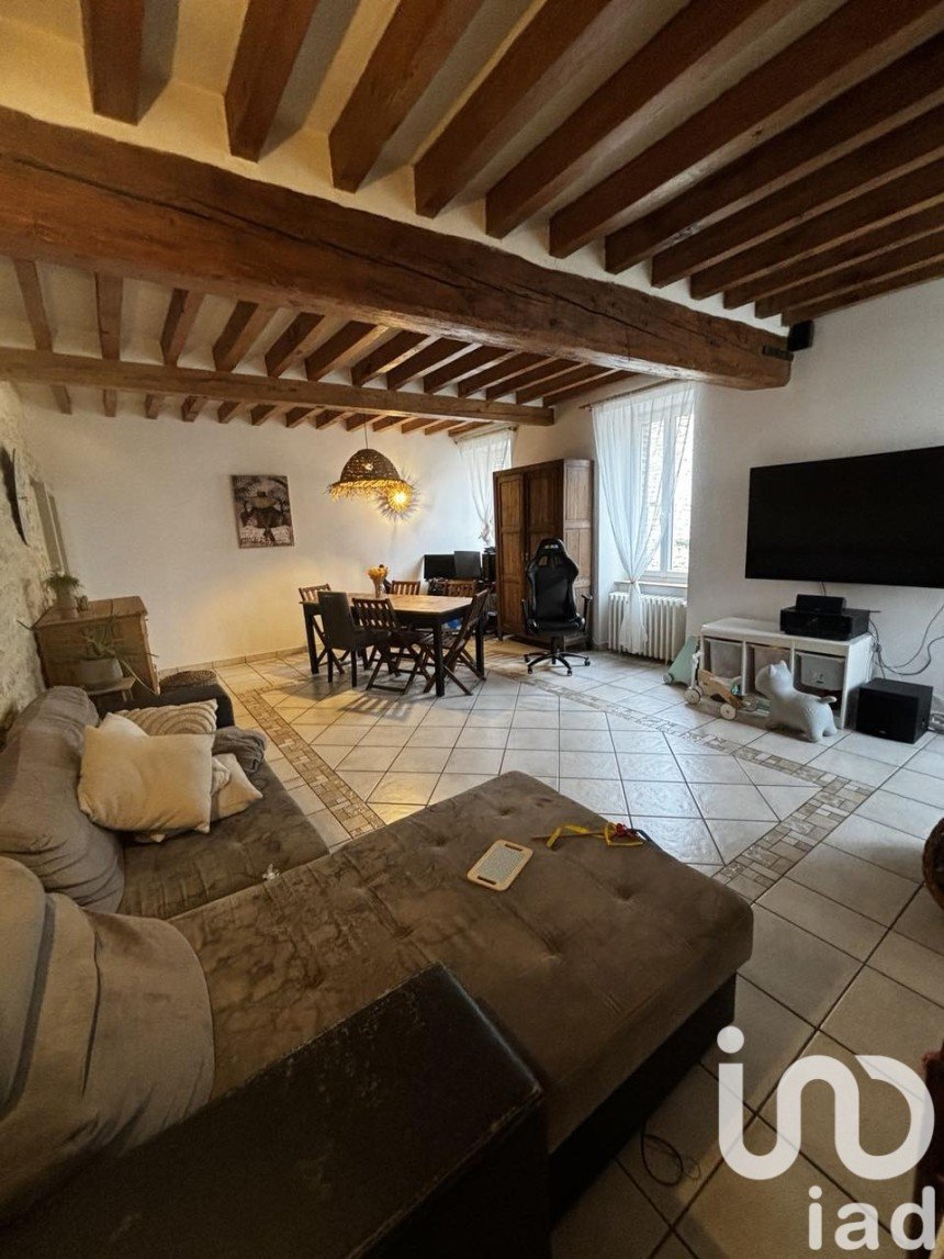 Village house 4 rooms of 83 m² in Chichery (89400)