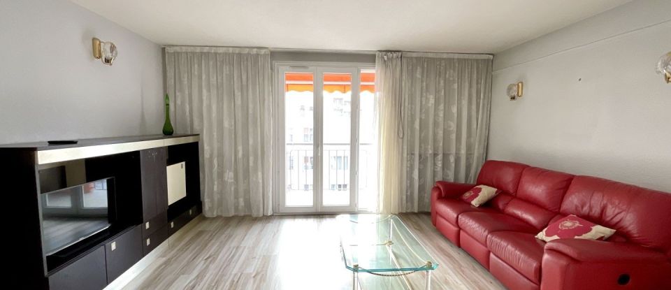 Apartment 4 rooms of 65 m² in Villeurbanne (69100)