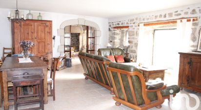 House 6 rooms of 175 m² in Chaudeyrac (48170)