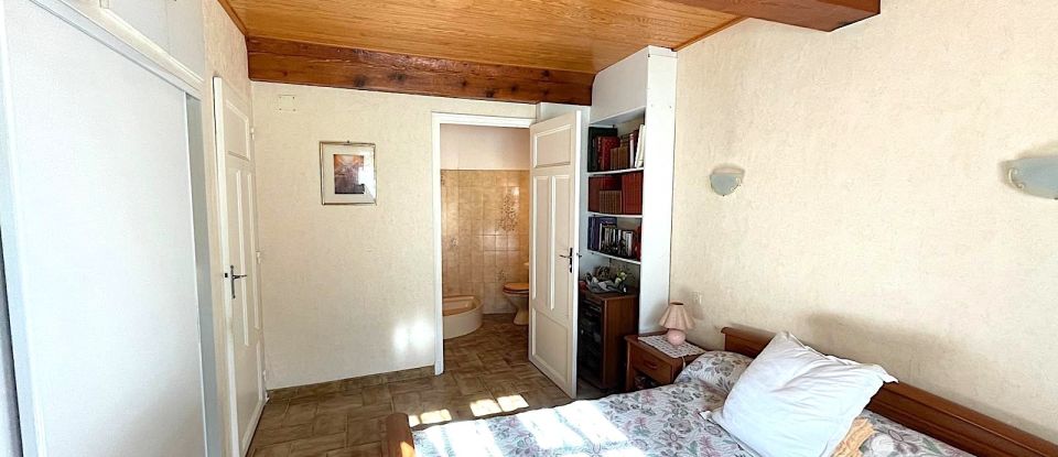 Village house 3 rooms of 74 m² in Pézilla-la-Rivière (66370)