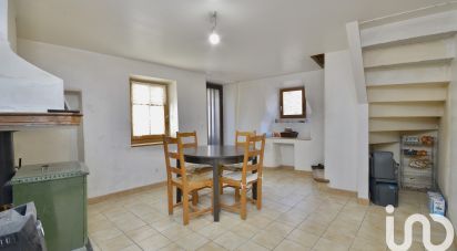 Village house 5 rooms of 126 m² in Vignevieille (11330)