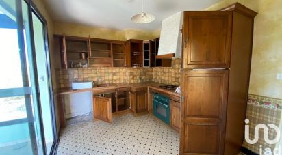 House 4 rooms of 88 m² in Fontenay-le-Comte (85200)