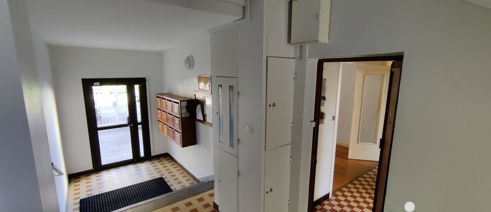 Appartement 3 pièces de 53 m² à Grenoble (38100)