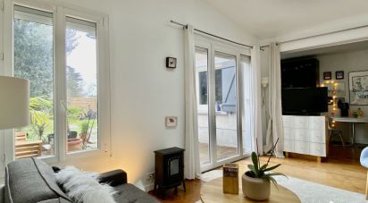 House 4 rooms of 66 m² in Chatou (78400)