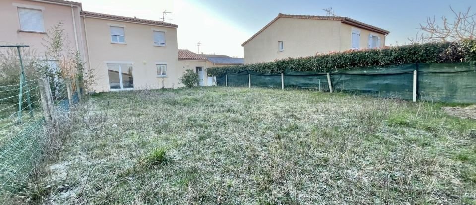 House 5 rooms of 104 m² in Croutelle (86240)