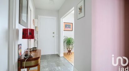 Apartment 4 rooms of 74 m² in Lorient (56100)